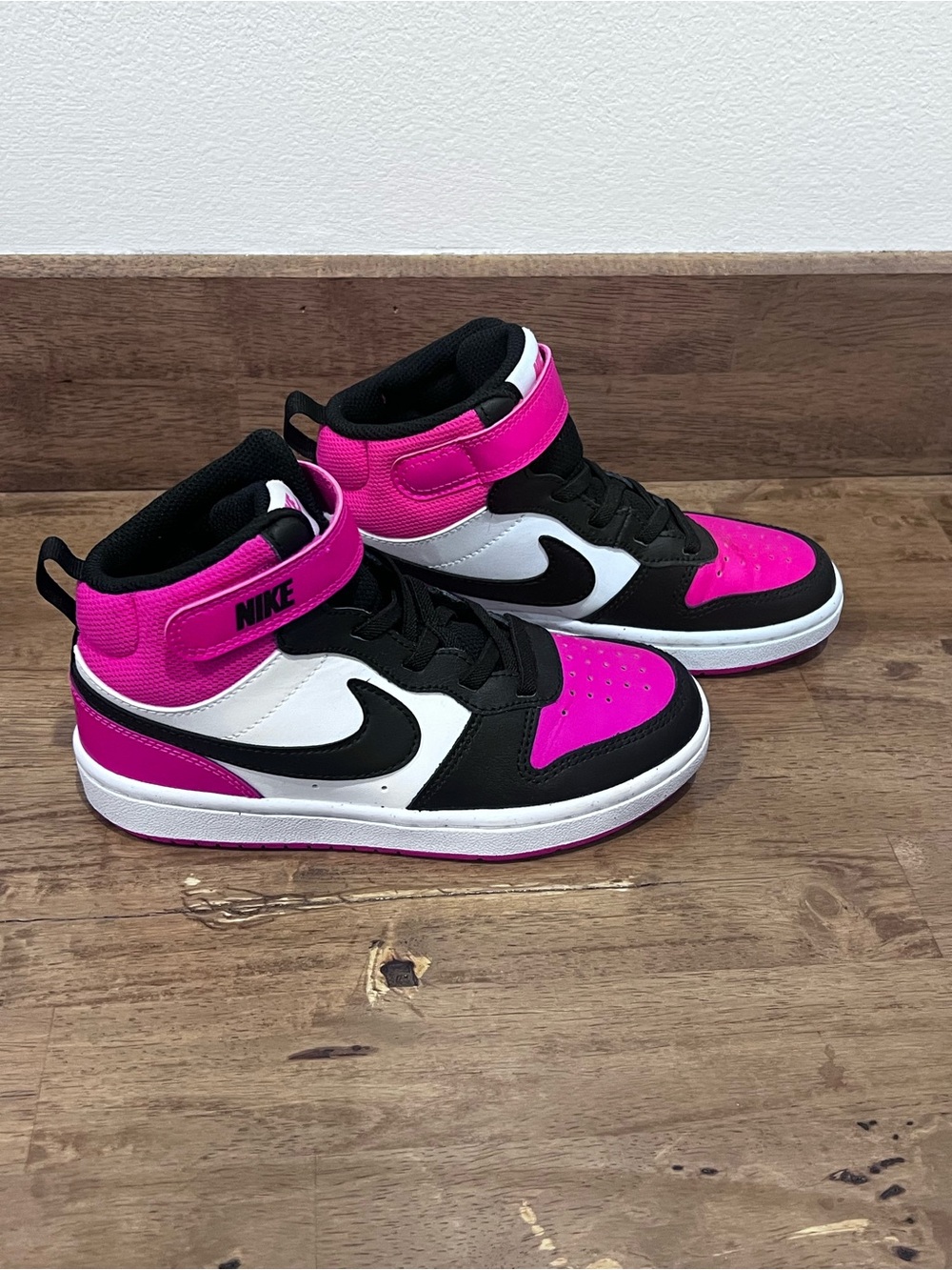 Nike Court Borough Mid 2 High Top Sneakers Girls - Picture 2 of 9